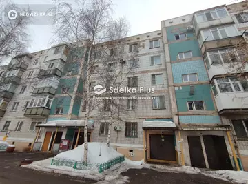 2-комнатная квартира, этаж 3 из 5, 51 м²