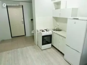 1-комнатная квартира, этаж 7 из 10, 27 м²