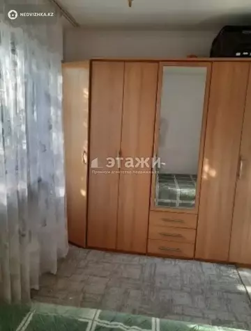 2-комнатная квартира, этаж 4 из 4, 40 м²