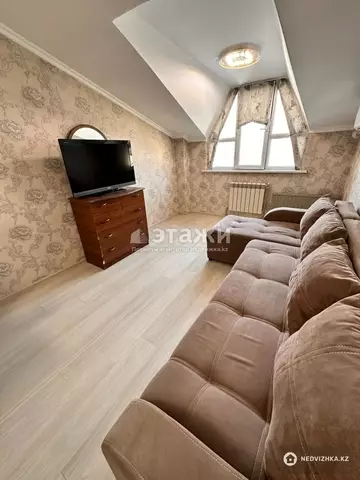 2-комнатная квартира, этаж 6 из 6, 43 м²