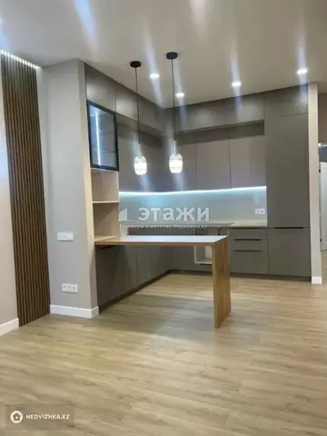 2-комнатная квартира, этаж 14 из 20, 70 м²