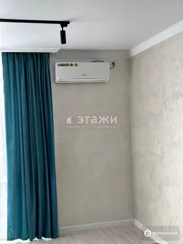 2-комнатная квартира, этаж 3 из 13, 63 м²