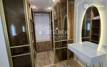 2-комнатная квартира, этаж 12 из 12, 54 м²