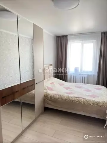 3-комнатная квартира, этаж 3 из 5, 60 м²