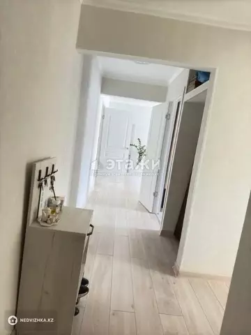 3-комнатная квартира, этаж 3 из 5, 60 м²