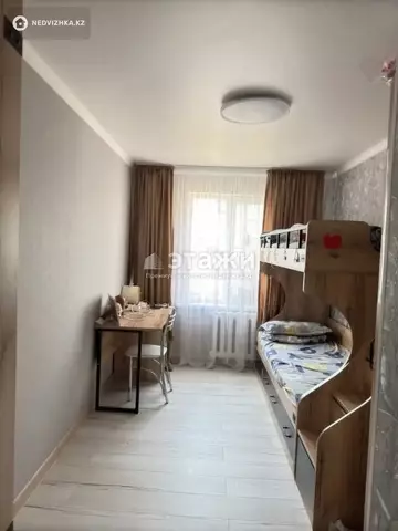 3-комнатная квартира, этаж 3 из 5, 60 м²