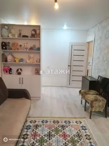 2-комнатная квартира, этаж 2 из 3, 40 м²