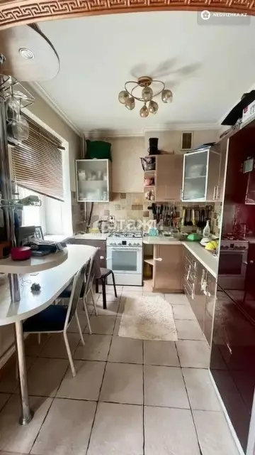 2-комнатная квартира, этаж 2 из 4, 51 м²