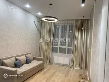 2-комнатная квартира, этаж 8 из 12, 42 м², на длительный срок