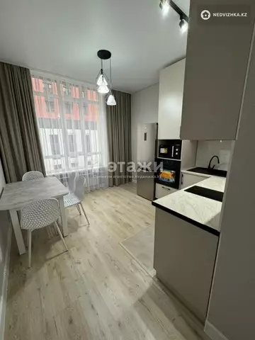 2-комнатная квартира, этаж 7 из 12, 48 м², на длительный срок