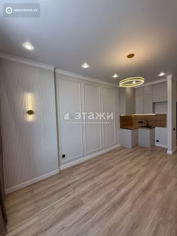 2-комнатная квартира, этаж 18 из 18, 43 м²