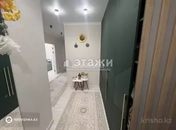 4-комнатная квартира, этаж 3 из 12, 108 м²