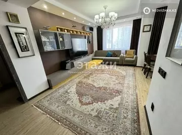 3-комнатная квартира, этаж 11 из 12, 90 м²