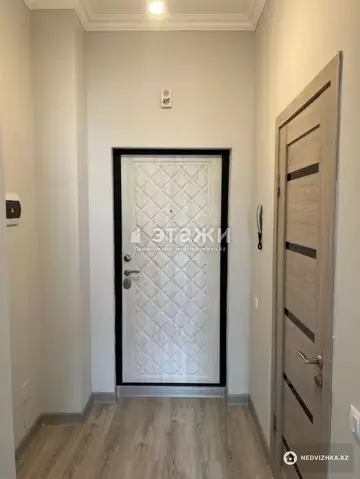 2-комнатная квартира, этаж 14 из 22, 42 м²