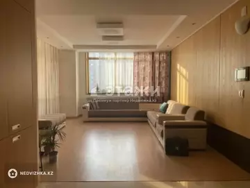 3-комнатная квартира, этаж 11 из 25, 130 м²
