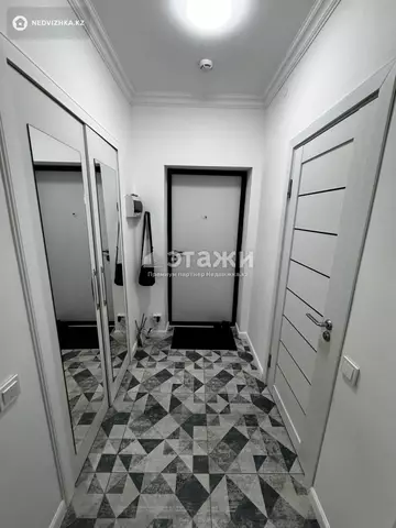 1-комнатная квартира, этаж 2 из 9, 33 м²