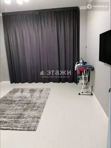 2-комнатная квартира, этаж 4 из 8, 81 м²