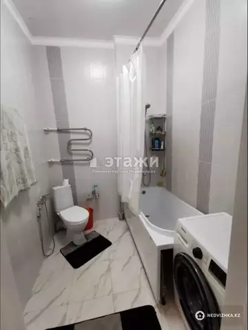 2-комнатная квартира, этаж 4 из 8, 81 м²