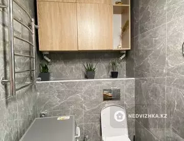 64 м², 2-комнатная квартира, этаж 2 из 10, 64 м², изображение - 12