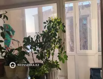 2-комнатная квартира, этаж 4 из 5, 45 м²