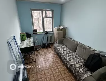 2-комнатная квартира, этаж 3 из 4, 44 м²