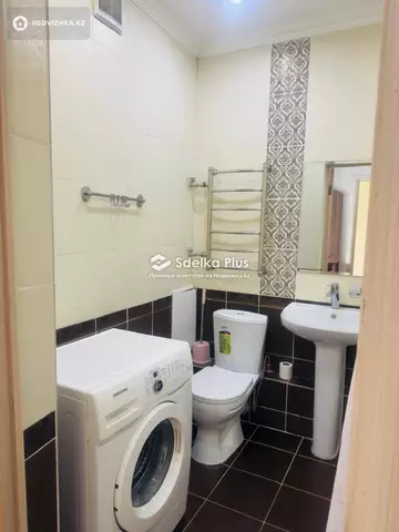 1-комнатная квартира, этаж 2 из 14, 38 м²