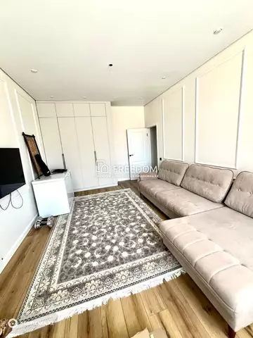 2-комнатная квартира, этаж 3 из 10, 58 м²