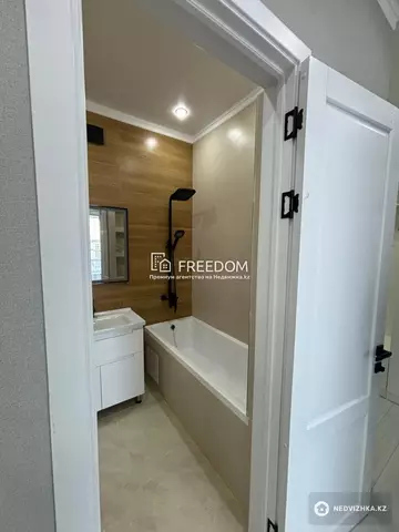 2-комнатная квартира, этаж 11 из 12, 56 м²