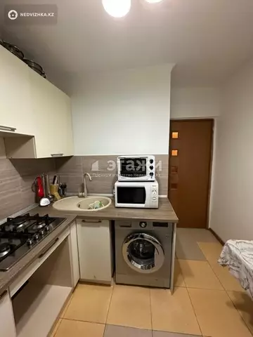 1-комнатная квартира, этаж 3 из 4, 35 м²