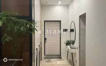 3-комнатная квартира, этаж 3 из 12, 100 м²