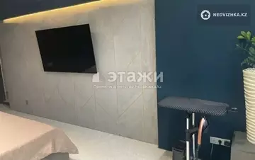 3-комнатная квартира, этаж 3 из 12, 100 м²