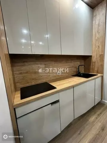 3-комнатная квартира, этаж 16 из 16, 75 м², на длительный срок
