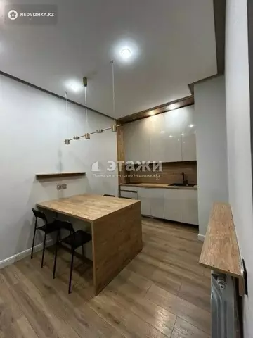 3-комнатная квартира, этаж 16 из 16, 75 м², на длительный срок