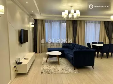 2-комнатная квартира, этаж 3 из 15, 67 м², на длительный срок