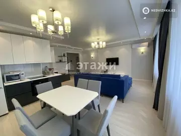 2-комнатная квартира, этаж 3 из 15, 67 м², на длительный срок