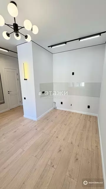 2-комнатная квартира, этаж 6 из 17, 34 м²