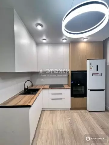 3-комнатная квартира, этаж 4 из 9, 86 м²