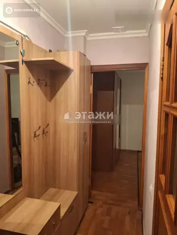 2-комнатная квартира, этаж 3 из 5, 50 м²