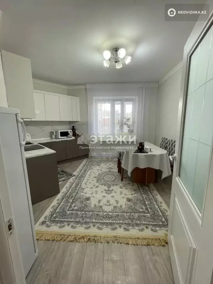 74 м², 2-комнатная квартира, этаж 2 из 9, 74 м², изображение - 1