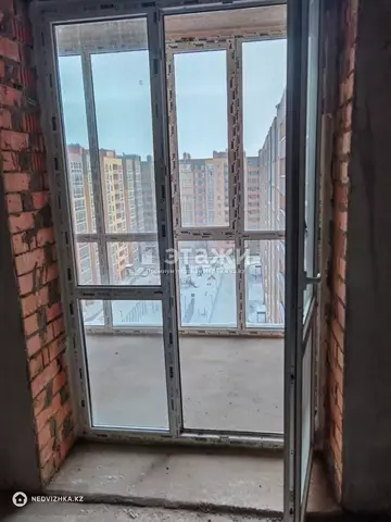2-комнатная квартира, этаж 11 из 12, 58 м²