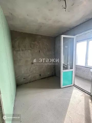 1-комнатная квартира, этаж 12 из 17, 35 м²