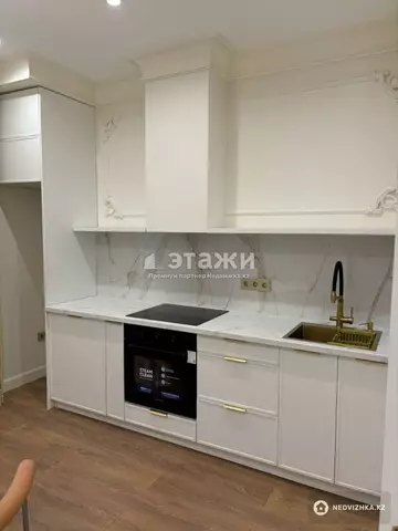 1-комнатная квартира, этаж 9 из 21, 43 м²