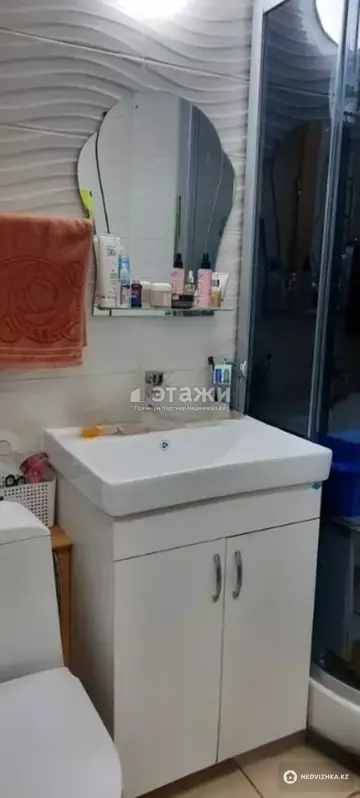 2-комнатная квартира, этаж 3 из 5, 45 м²