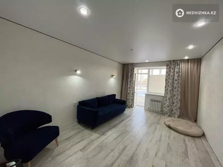 44 м², 1-комнатная квартира, этаж 2 из 9, 44 м², изображение - 1