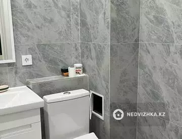1-комнатная квартира, этаж 2 из 9, 44 м²