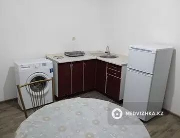 38 м², 1-комнатная квартира, этаж 1 из 4, 38 м², на длительный срок, изображение - 6