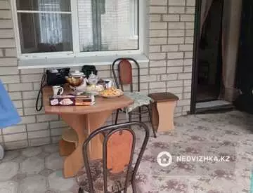 3-комнатный дом, 0.9 соток, 49 м²