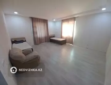 1-комнатная квартира, этаж 2 из 7, 59 м²