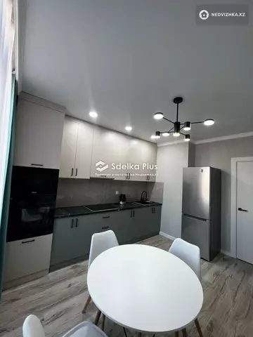 2-комнатная квартира, этаж 13 из 19, 62 м²