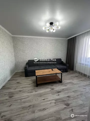 2-комнатная квартира, этаж 13 из 19, 62 м²